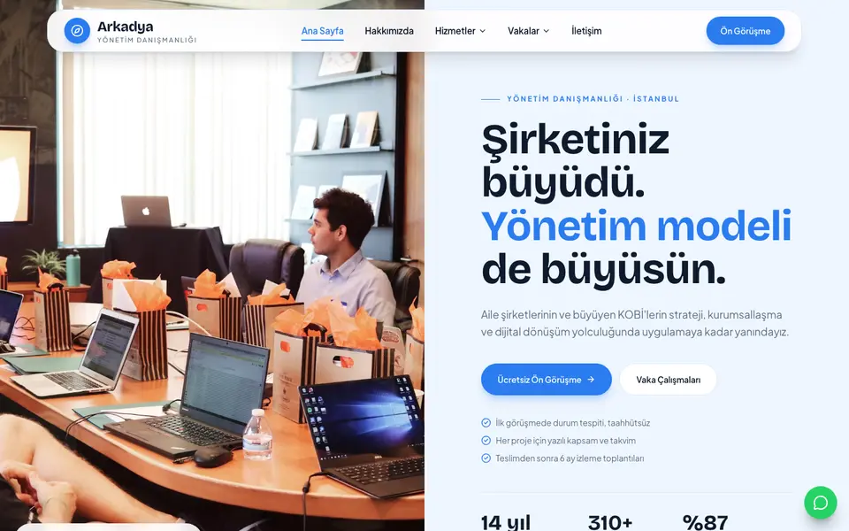 Yönetim Danışmanlığı · Pastel şablonu
