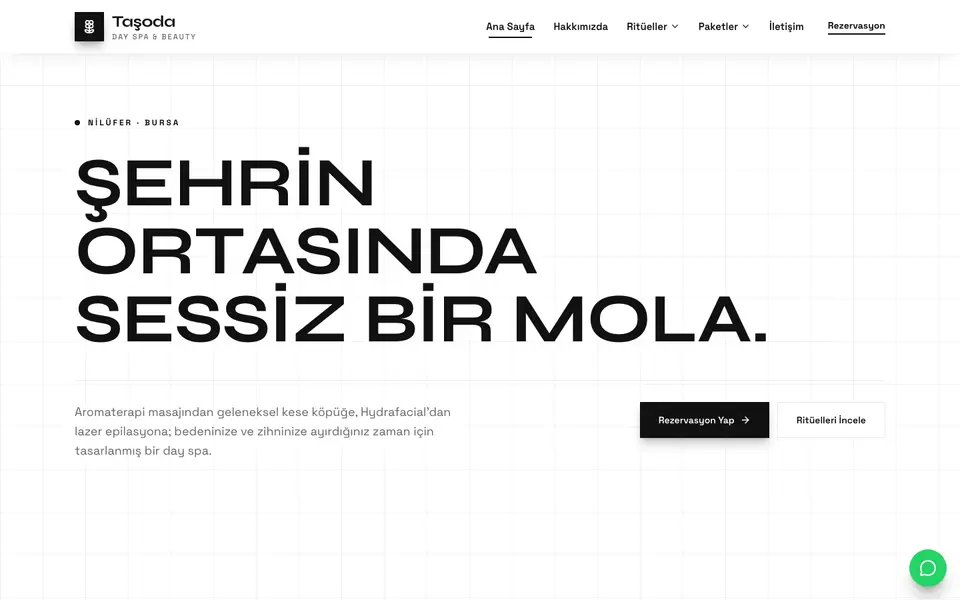Spa & Güzellik Merkezi · Monokrom şablonu